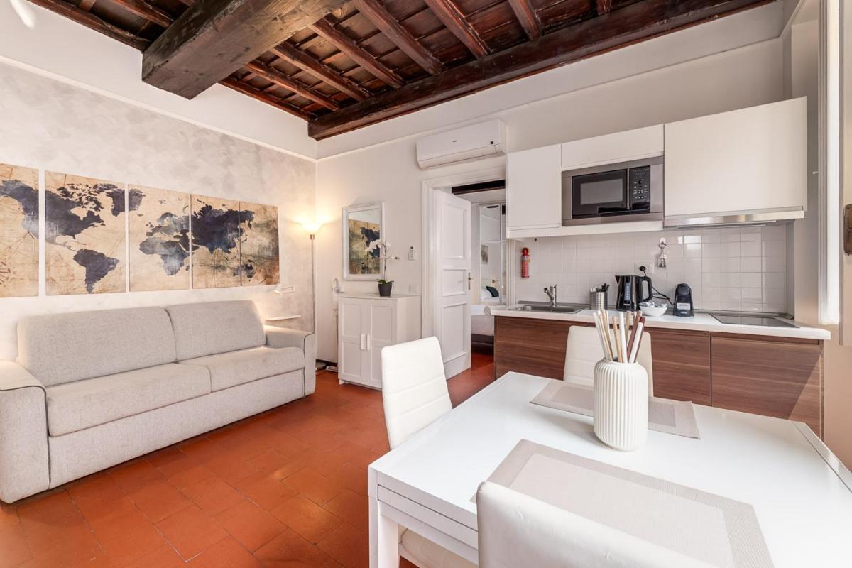 Spanish Steps Apartment & Terrace ローマ エクステリア 写真